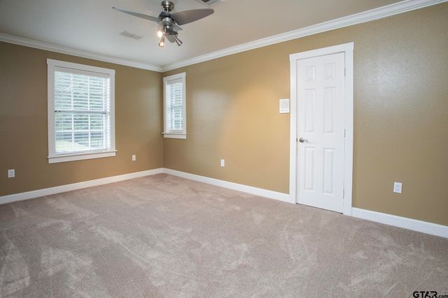 18722 Ridgeline Rd, Tyler, TX 75703