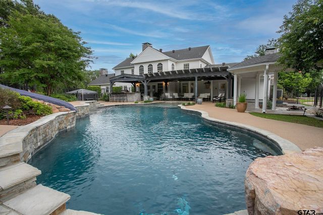 18722 Ridgeline Rd, Tyler, TX 75703