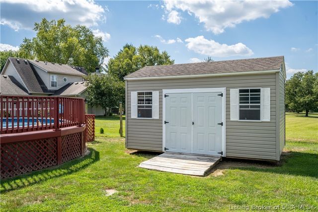 229 Saddleback Drive, Charlestown, IN 47111