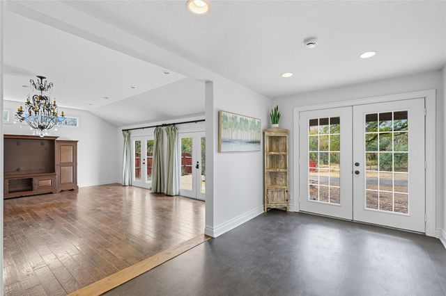 3003 Burleson RD, Austin, TX 78741