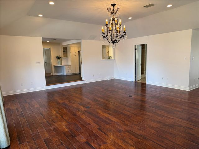 3003 Burleson RD, Austin, TX 78741