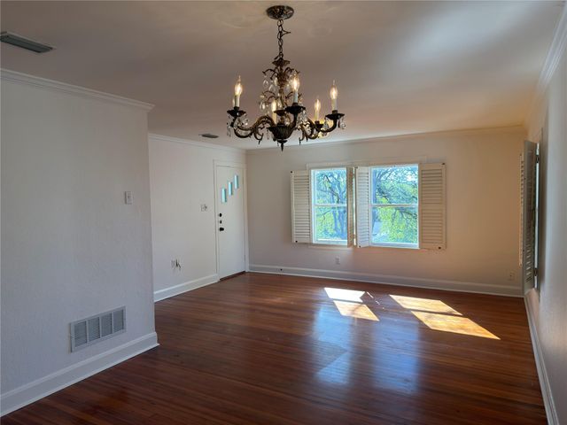 3003 Burleson RD, Austin, TX 78741