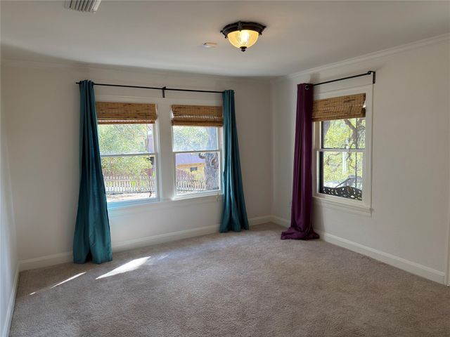 3003 Burleson RD, Austin, TX 78741