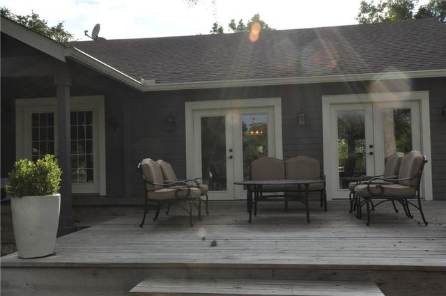 3003 Burleson RD, Austin, TX 78741