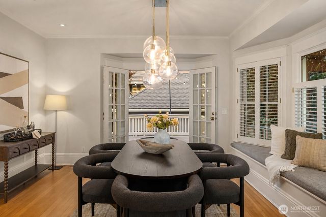 716 15th Avenue E, Seattle, WA 98112