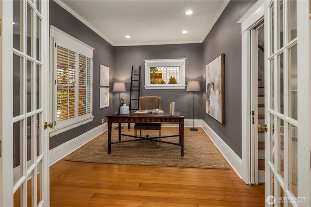 716 15th Avenue E, Seattle, WA 98112