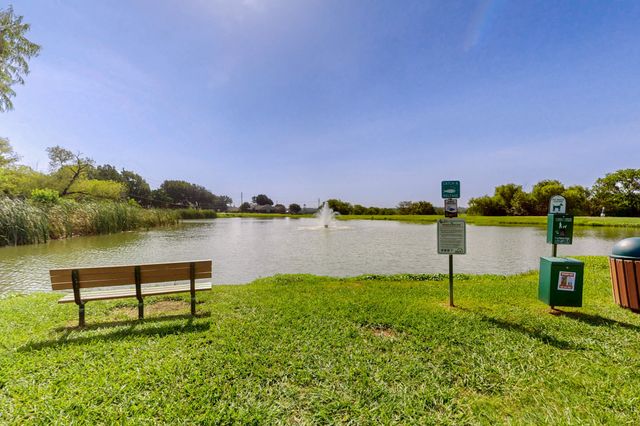 4212 Fryer Street, The Colony, TX 75056