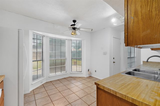 4212 Fryer Street, The Colony, TX 75056