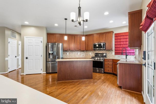 5863 TULLOCH SPRING CT, Haymarket, VA 20169