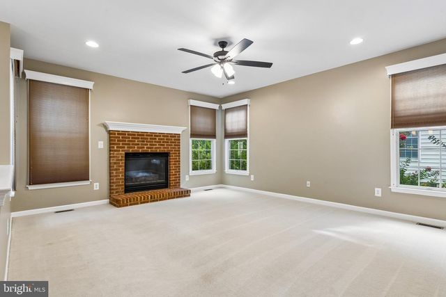 5863 TULLOCH SPRING CT, Haymarket, VA 20169