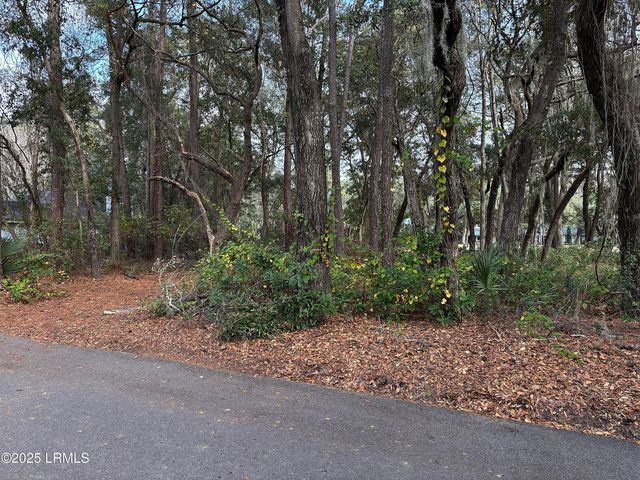 337 Westbrook Road, St. Helena Island, SC 29920