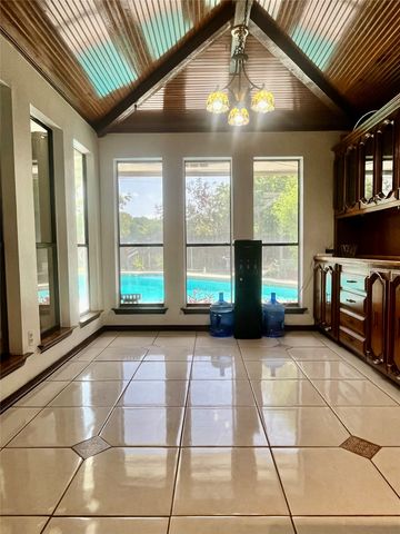 1826 Green Tree Lane, Duncanville, TX 75137
