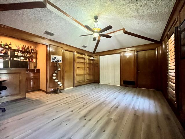 1826 Green Tree Lane, Duncanville, TX 75137