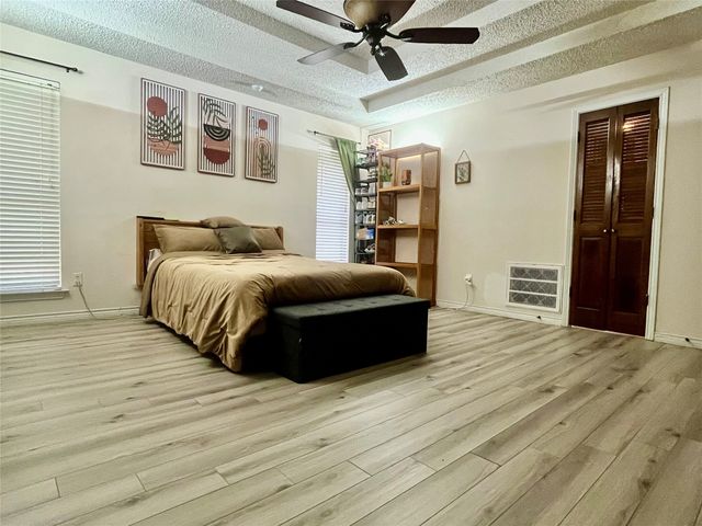 1826 Green Tree Lane, Duncanville, TX 75137