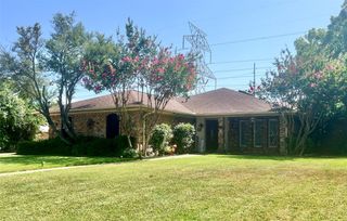 1826 Green Tree Lane, Duncanville, TX 75137
