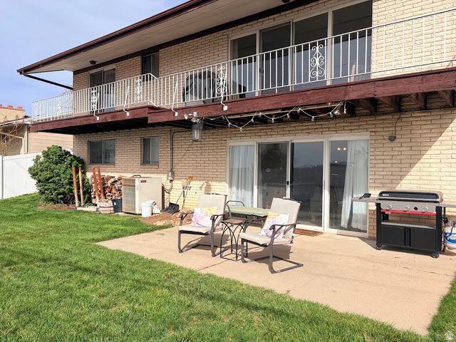 2136 S 900 E, Bountiful, UT 84010