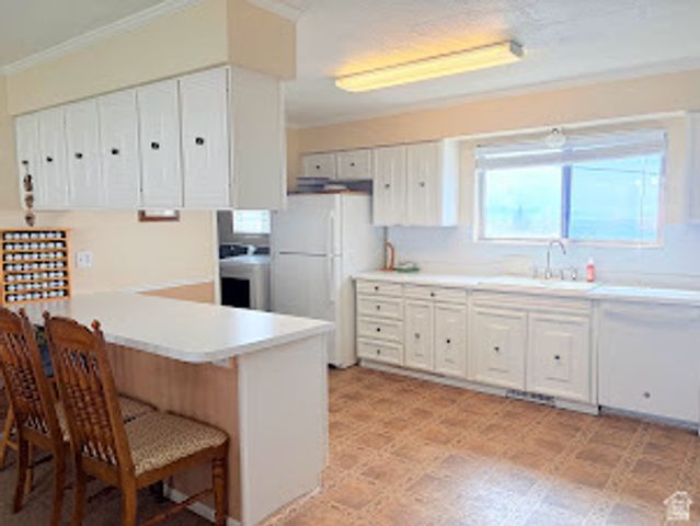 2136 S 900 E, Bountiful, UT 84010