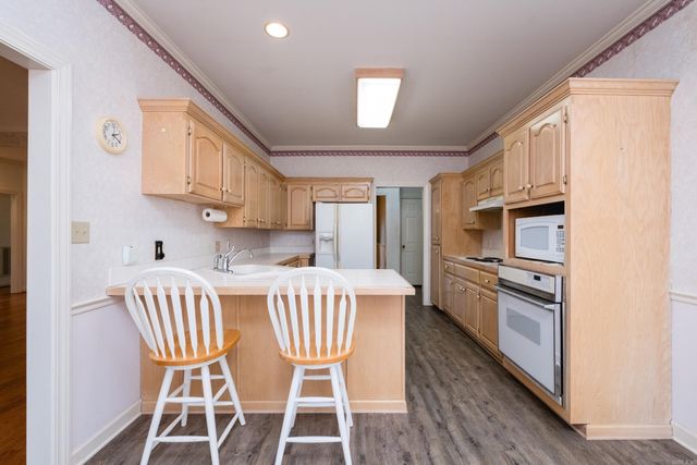 28 Saint John Pl, Maumelle, AR 72113