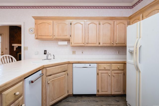 28 Saint John Pl, Maumelle, AR 72113