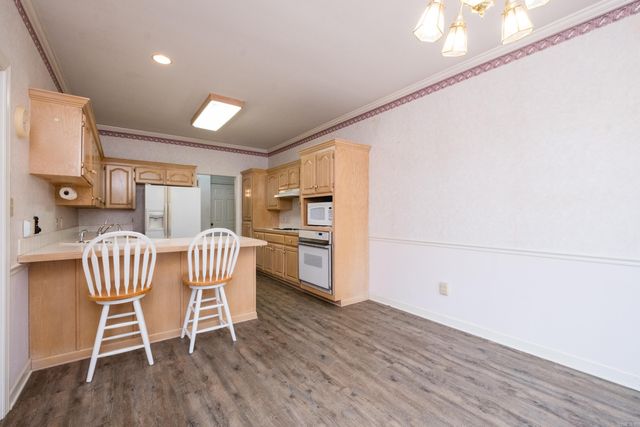 28 Saint John Pl, Maumelle, AR 72113