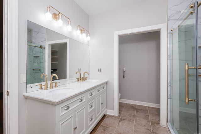 28 Saint John Pl, Maumelle, AR 72113