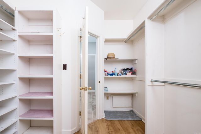 28 Saint John Pl, Maumelle, AR 72113