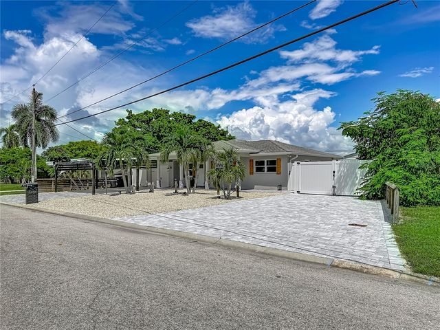 6835 GEORGIA AVENUE, Bradenton, FL 34207