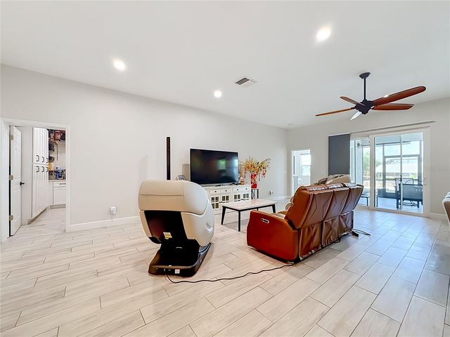 6835 GEORGIA AVENUE, Bradenton, FL 34207