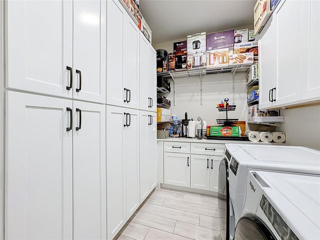 6835 GEORGIA AVENUE, Bradenton, FL 34207