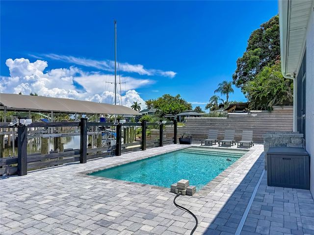 6835 GEORGIA AVENUE, Bradenton, FL 34207