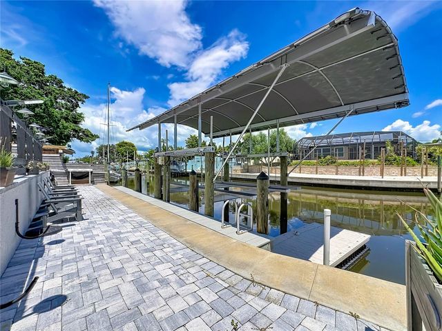 6835 GEORGIA AVENUE, Bradenton, FL 34207
