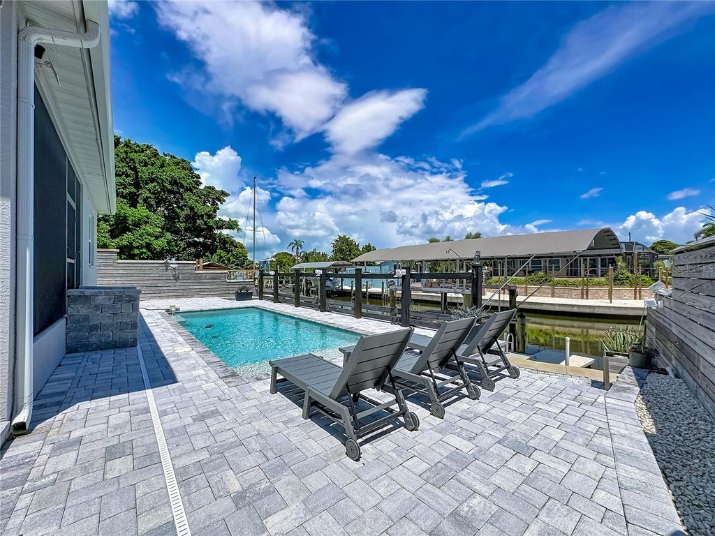 Image 56 of property listing at 6835 GEORGIA AVENUE, Bradenton, FL 34207