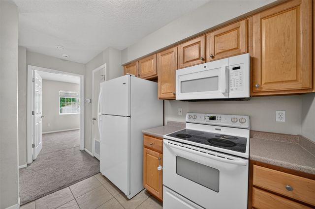 105 NW 8th Street 106, Grimes, IA 50111