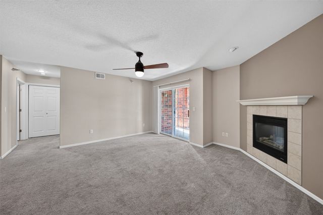 105 NW 8th Street 106, Grimes, IA 50111