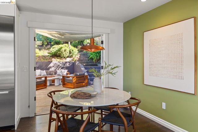 1119 Miller Ave, Berkeley, CA 94708