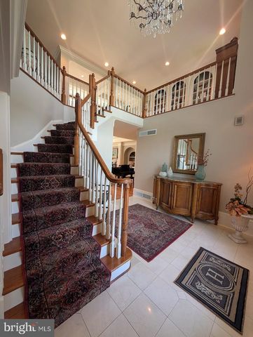 13 SOUTHWATCH LANE, Mechanicsburg, PA 17050