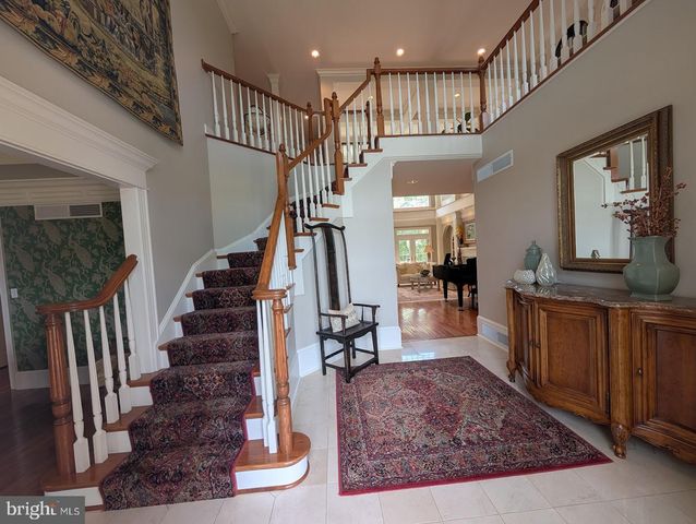 13 SOUTHWATCH LANE, Mechanicsburg, PA 17050