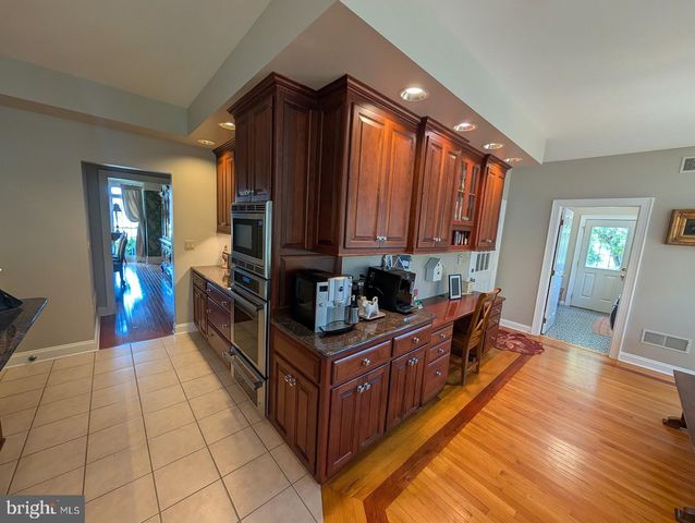 13 SOUTHWATCH LANE, Mechanicsburg, PA 17050