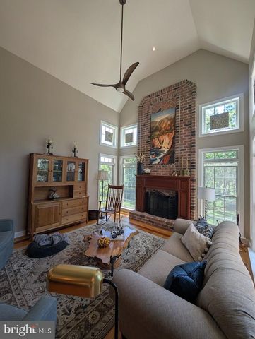 13 SOUTHWATCH LANE, Mechanicsburg, PA 17050