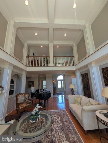 13 SOUTHWATCH LANE, Mechanicsburg, PA 17050