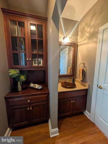 13 SOUTHWATCH LANE, Mechanicsburg, PA 17050