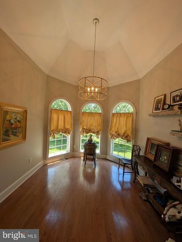 13 SOUTHWATCH LANE, Mechanicsburg, PA 17050