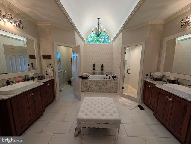 13 SOUTHWATCH LANE, Mechanicsburg, PA 17050