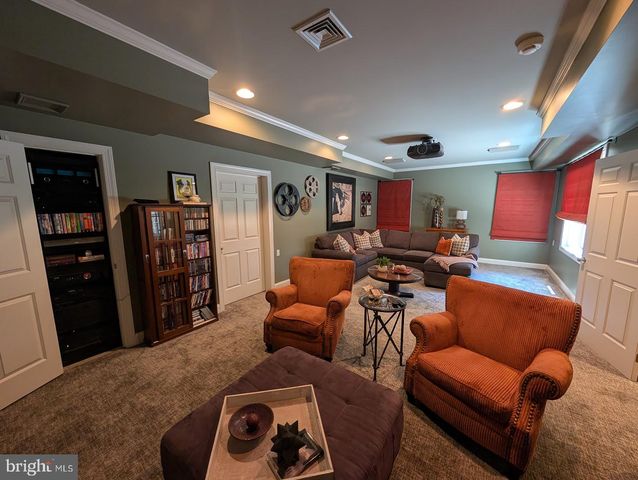 13 SOUTHWATCH LANE, Mechanicsburg, PA 17050