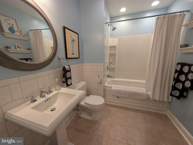 13 SOUTHWATCH LANE, Mechanicsburg, PA 17050
