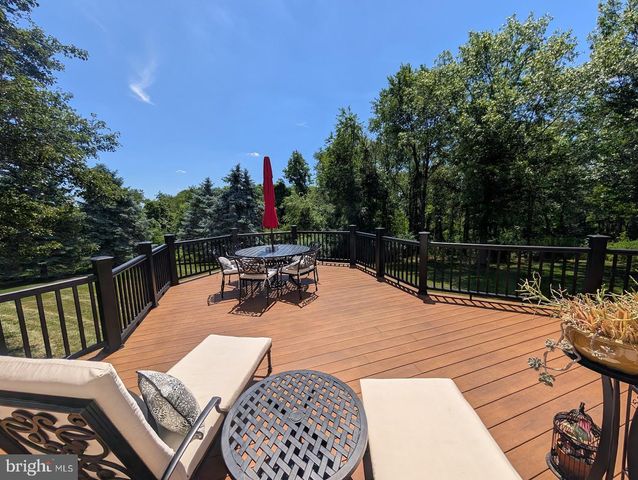 13 SOUTHWATCH LANE, Mechanicsburg, PA 17050