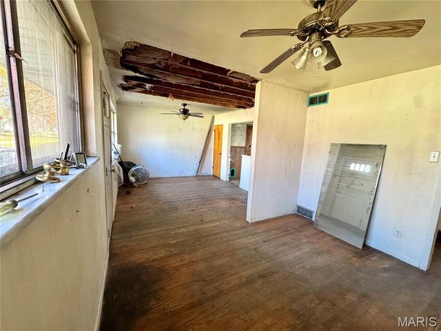 1130 Lakeview Avenue, Spanish Lake, MO 63138