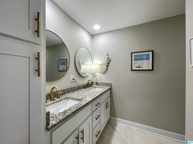 525 COUNTY ROAD 1616, Cullman, AL 35058