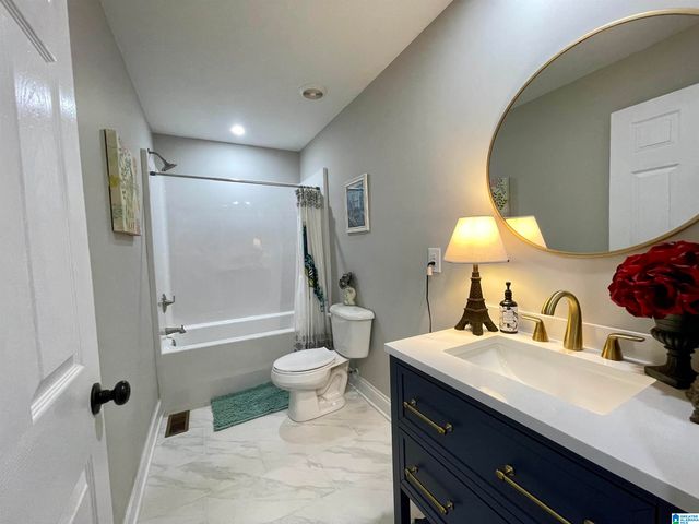 525 COUNTY ROAD 1616, Cullman, AL 35058