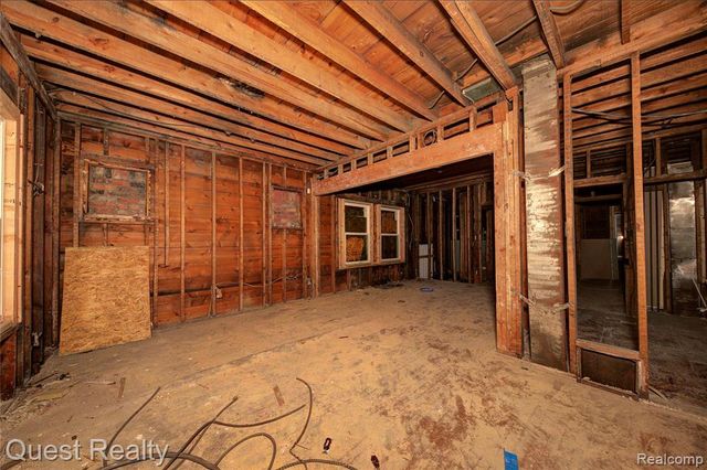 18659 Goulburn Street, Detroit, MI 48205
